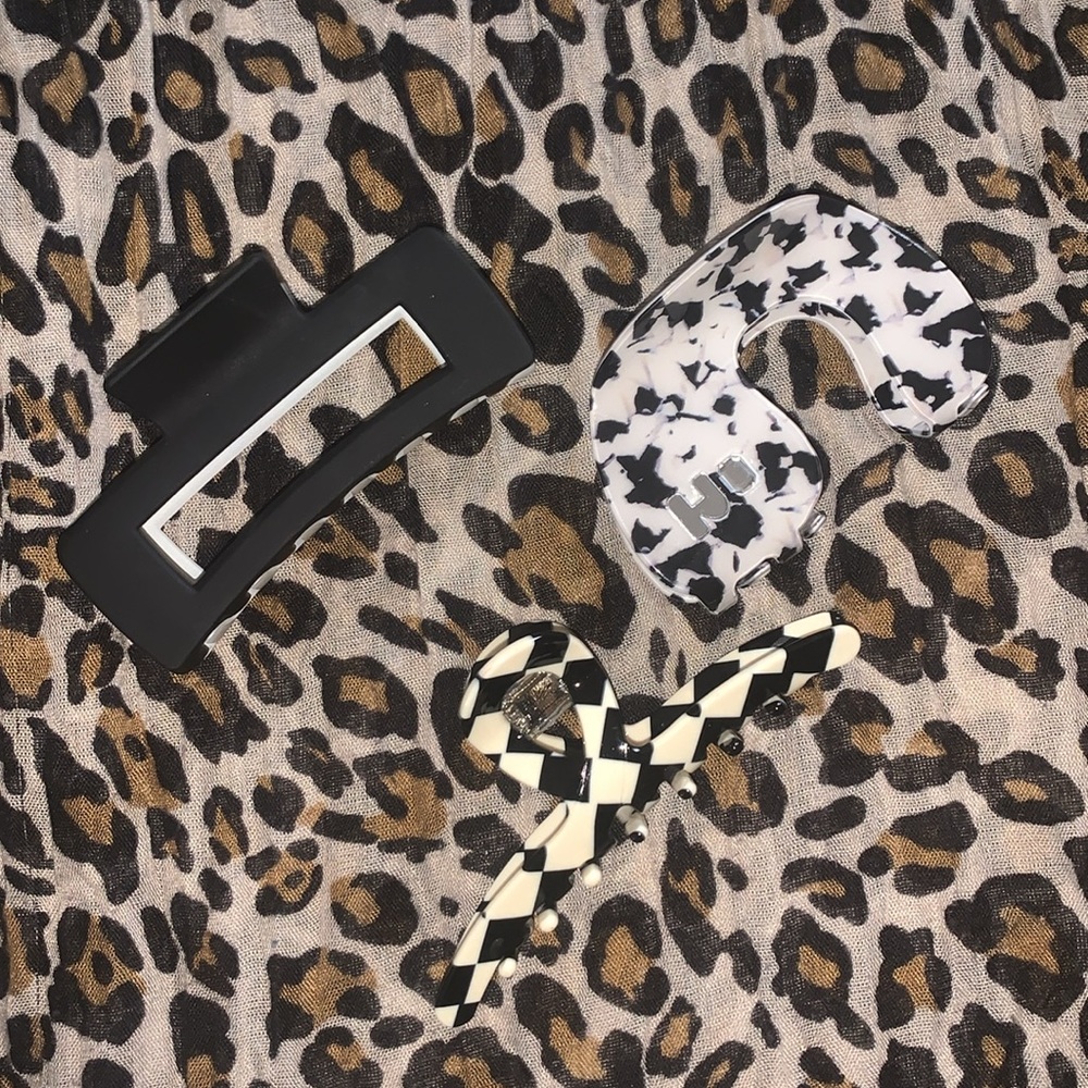 3 piece set of large hair claws - NWOT, black and white colors/patterns/acrylic